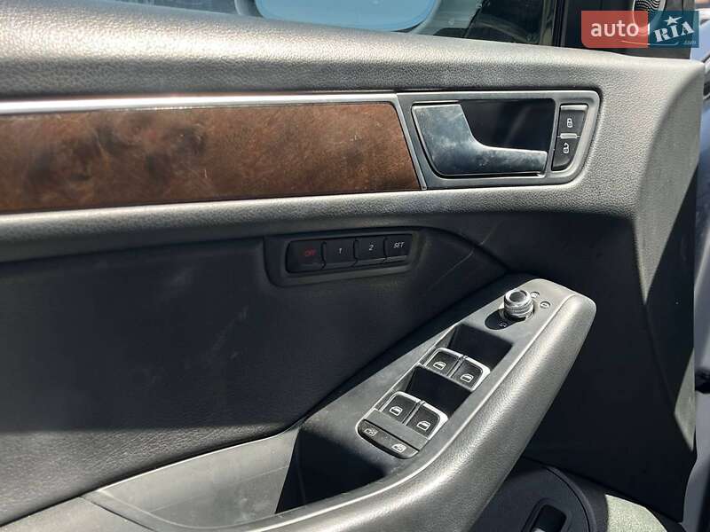Позашляховик / Кросовер Audi Q5 2015 в Львові
