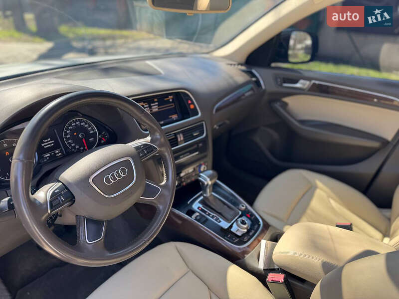 Внедорожник / Кроссовер Audi Q5 2016 в Киеве