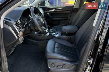 Внедорожник / Кроссовер Audi Q5 2022 в 