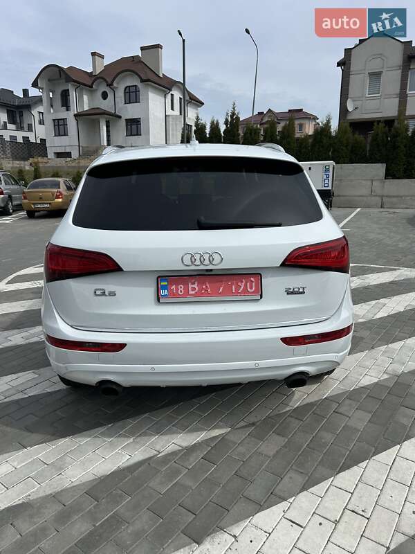 Внедорожник / Кроссовер Audi Q5 2015 в Ровно