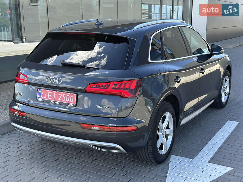 Внедорожник / Кроссовер Audi Q5 2020 в Львове