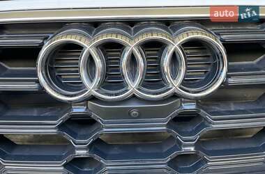 Внедорожник / Кроссовер Audi Q5 2023 в 