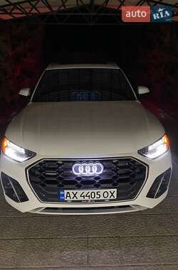 Внедорожник / Кроссовер Audi Q5 2023 в 