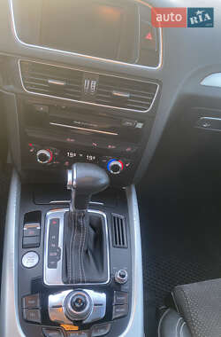 Внедорожник / Кроссовер Audi Q5 2012 в 