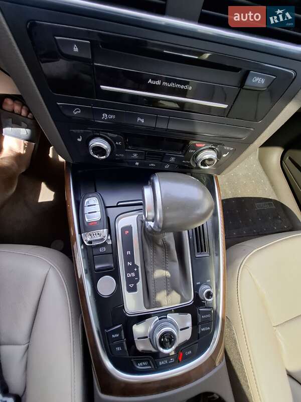 Внедорожник / Кроссовер Audi Q5 2014 в Самборе