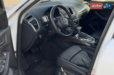 Внедорожник / Кроссовер Audi Q5 2015 в 