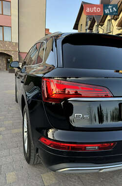 Внедорожник / Кроссовер Audi Q5 2020 в 