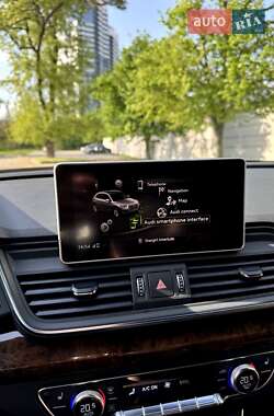 Внедорожник / Кроссовер Audi Q5 2017 в 