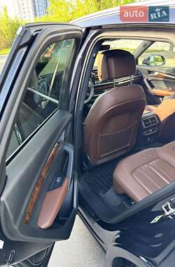 Внедорожник / Кроссовер Audi Q5 2017 в 