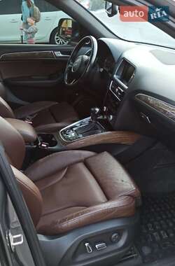 Позашляховик / Кросовер Audi Q5 2013 в 