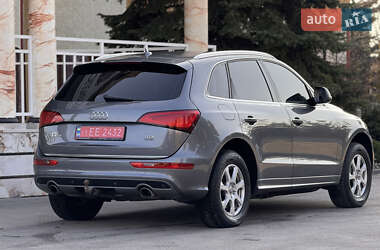 Позашляховик / Кросовер Audi Q5 2015 в 