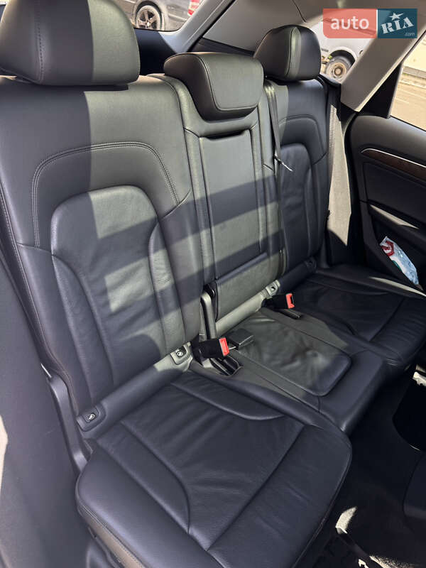 Внедорожник / Кроссовер Audi Q5 2013 в Львове