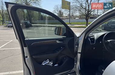 Внедорожник / Кроссовер Audi Q5 2013 в 