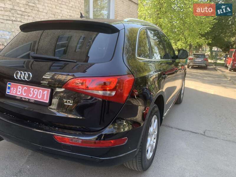 Позашляховик / Кросовер Audi Q5 2011 в Рівному