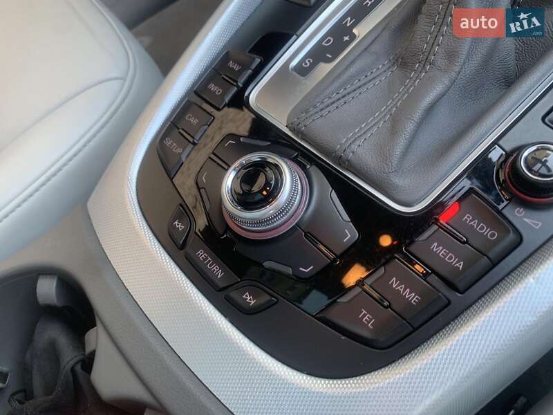 Позашляховик / Кросовер Audi Q5 2011 в Рівному