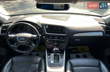 Внедорожник / Кроссовер Audi Q5 2012 в 