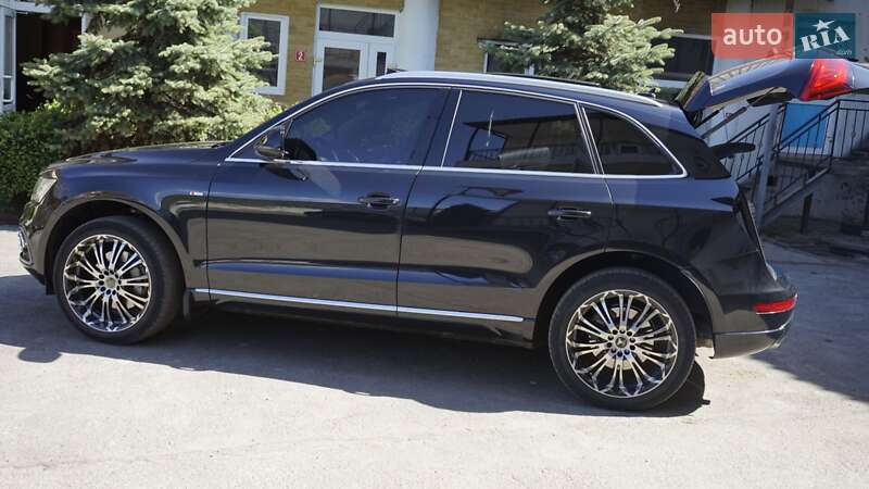 Внедорожник / Кроссовер Audi Q5 2014 в Конотопе