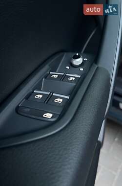 Позашляховик / Кросовер Audi Q5 2017 в 