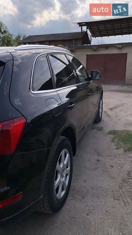 Позашляховик / Кросовер Audi Q5 2011 в Рівному