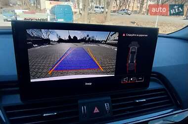 Внедорожник / Кроссовер Audi Q5 2021 в 
