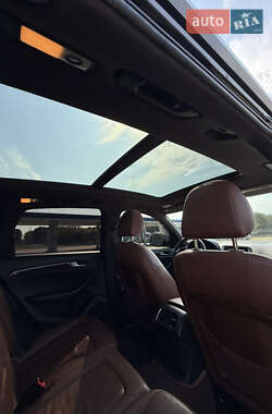 Внедорожник / Кроссовер Audi Q5 2011 в 