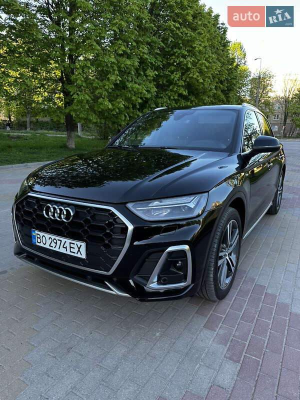 Внедорожник / Кроссовер Audi Q5 2022 в Тернополе
