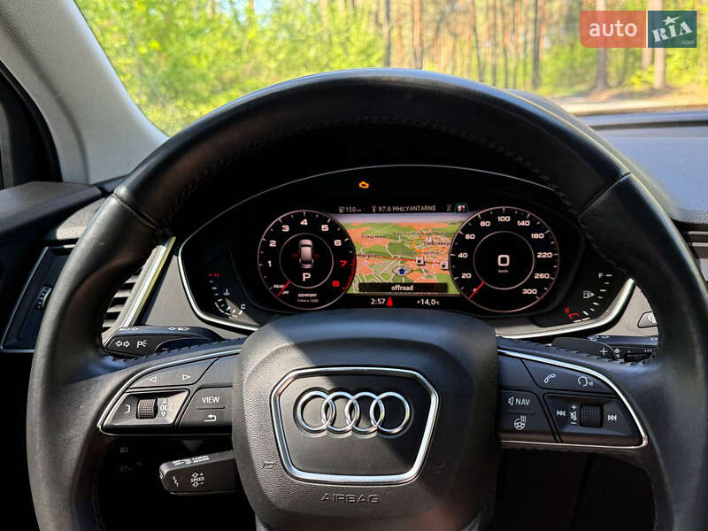 Позашляховик / Кросовер Audi Q5 2018 в Новояворівську