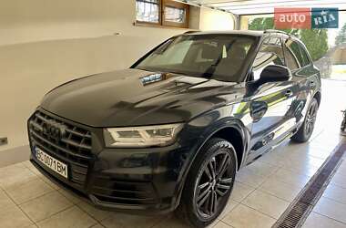 Внедорожник / Кроссовер Audi Q5 2017 в 