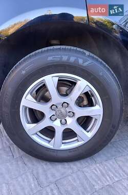Внедорожник / Кроссовер Audi Q5 2010 в 