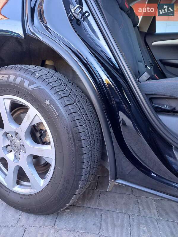 Внедорожник / Кроссовер Audi Q5 2010 в Тернополе