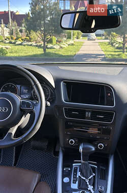 Внедорожник / Кроссовер Audi Q5 2017 в 