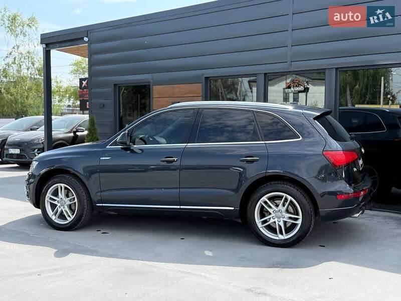 Внедорожник / Кроссовер Audi Q5 2015 в Ровно