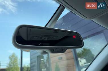 Внедорожник / Кроссовер Audi Q5 2015 в 