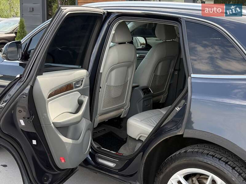 Внедорожник / Кроссовер Audi Q5 2015 в Ровно
