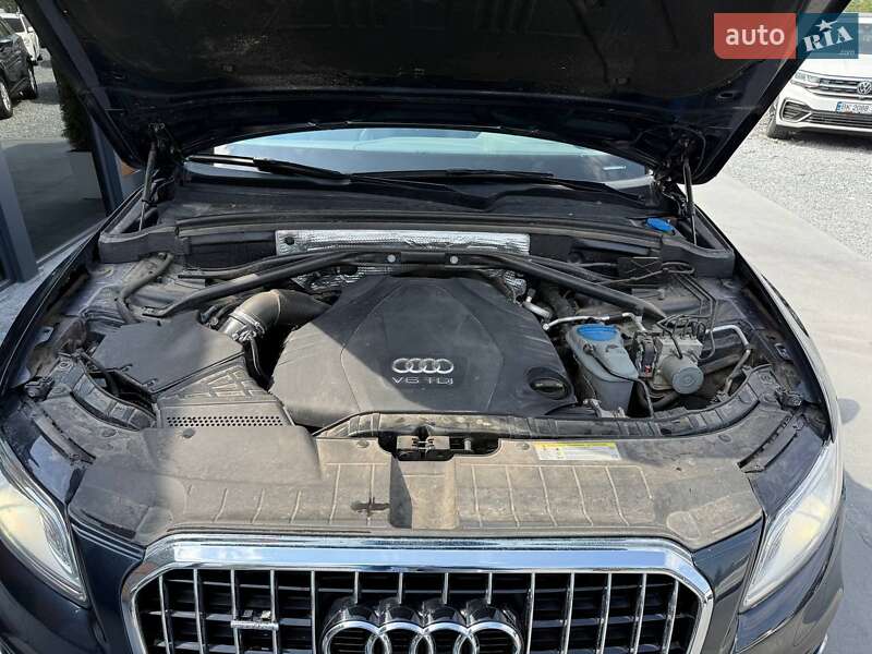 Внедорожник / Кроссовер Audi Q5 2015 в Ровно