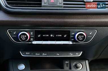 Внедорожник / Кроссовер Audi Q5 2023 в 