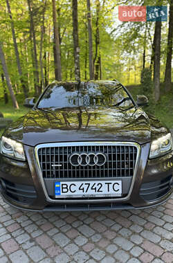 Внедорожник / Кроссовер Audi Q5 2011 в 