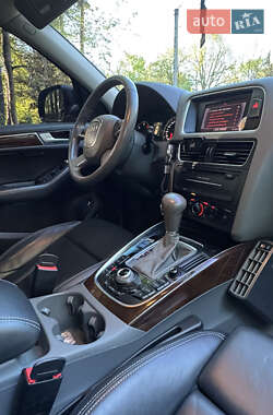 Внедорожник / Кроссовер Audi Q5 2011 в 