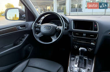 Позашляховик / Кросовер Audi Q5 2016 в 