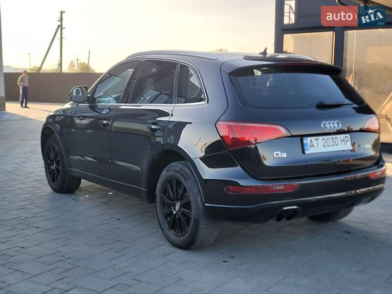 Внедорожник / Кроссовер Audi Q5 2011 в Ивано-Франковске