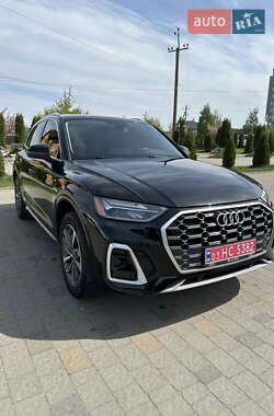 Внедорожник / Кроссовер Audi Q5 2021 в Вараше