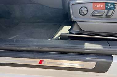 Позашляховик / Кросовер Audi Q5 2022 в 
