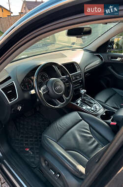 Внедорожник / Кроссовер Audi Q5 2015 в 