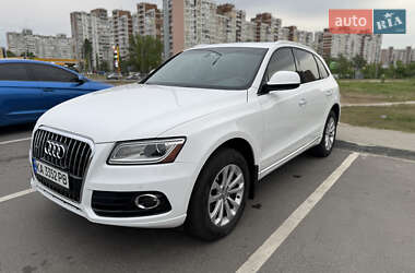 Внедорожник / Кроссовер Audi Q5 2015 в 