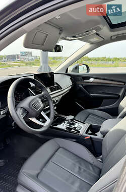Внедорожник / Кроссовер Audi Q5 2023 в 