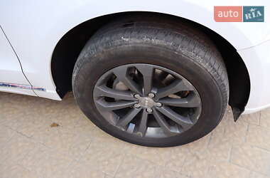 Внедорожник / Кроссовер Audi Q5 2013 в 