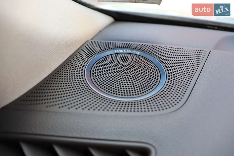 Позашляховик / Кросовер Audi Q5 2013 в Львові фото 19 Позашляховик / Кросовер Audi Q5 2013 в Львові