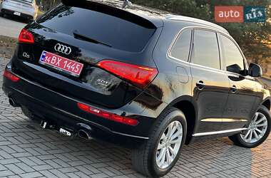 Позашляховик / Кросовер Audi Q5 2015 в 