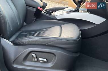Позашляховик / Кросовер Audi Q5 2015 в 