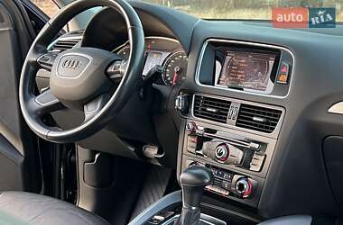 Позашляховик / Кросовер Audi Q5 2015 в 